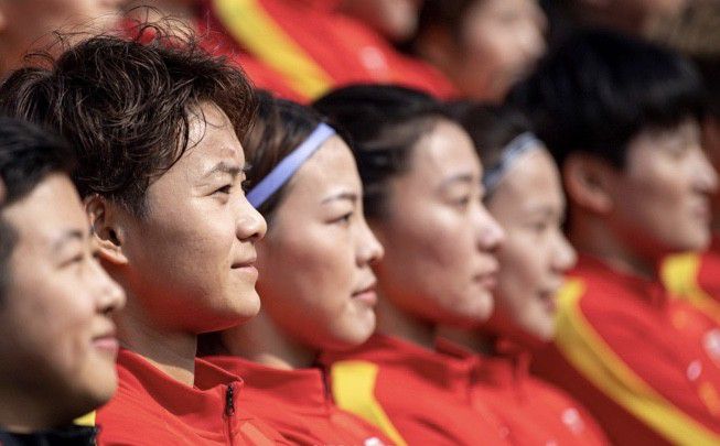 就在那时，相关人员决定从德容转向卡塞米罗。
